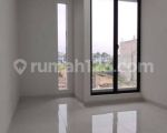 thumbnail-rumah-baru-luxury-open-space-di-singgasana-pradana-mekarwangi-13