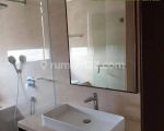 thumbnail-sewa-apartemen-pakubuwono-spring-2-bedroom-lantai-tengah-applewood-10