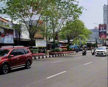 Ruko 3 Lt Murah Tengah kota Jl MT Haryono Peterongan Semarang Selatan