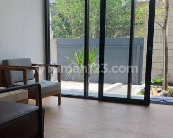 Disewa Rumah Luas Bagus Siap Huni