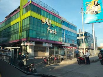 Ruko 6 gandeng di Jl Boulevard Barat Raya Kelapa Gading