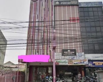 For sale ruko strategis Ciputat 4.5lantai harga super miring