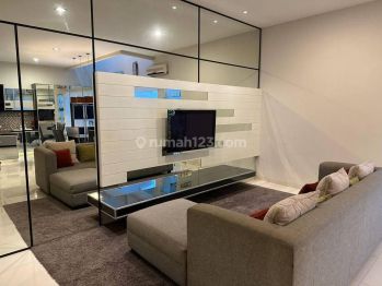 Rumah  Harga Murah di Dian Istana Dekat Citraland Surabaya