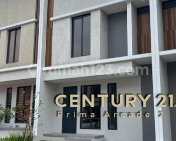 Rumah Modern 3 KT Dekat UPJ Stasiun Dan BXC Mall Ny12059