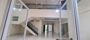 Rumah Baru Siap Huni dekat Tol Pasteur Setraduta Hegar