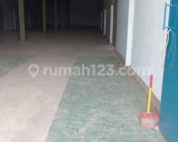DISEWA GUDANG LOKASI BAGUS PINGGIR JALAN DI BATU CEPER TANGERANG