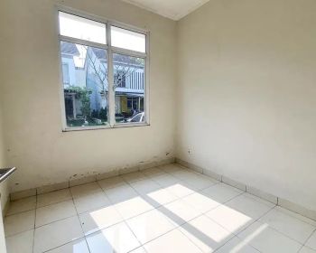 Rumah 2 lantai di Serpong Lagoon, Setu, Tangerang Selatan