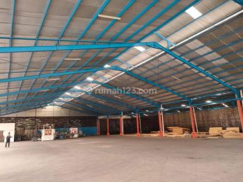 Disewakan Gudang Atau Lahan Parkir di Kawasan Pergudangan Cakung Jakarta Timur