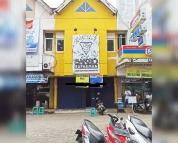 Sewa Ruko lokasi sangat strategis depan Jalan & Transmart Tangerang