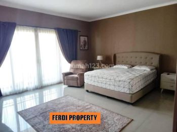 Rumah Dekat Mesjid Bangunan 3 Lantai Citra Gran Cibubur