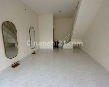 Disewakan Ruko 2 Lantai Batavia Gading Serpong