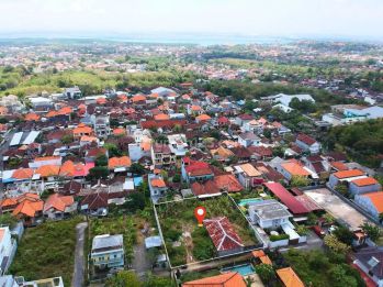 f o r s a l e Tanah Komersil 1000 m² di Taman Griya SHM