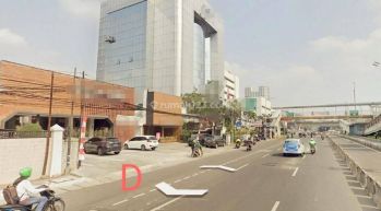 Ruang usaha Matraman SHM Bagus strategis siap pakai