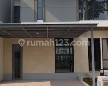 RUMAH 2 LANTAI KAMAR 3 + 1 ADA AC CANOPY di ASKARA VANYA PARK BSD CITY