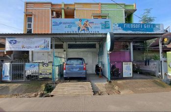 Disewakan Ruko Strategis dua lantai