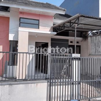Rumah Hunian Kawasan Perumahan, 10 Menit Ke Flyover A Yani dan Terminal Arjosari