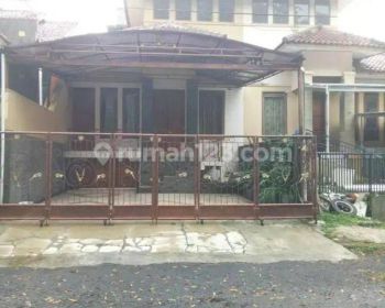 Disewakan rumah komplek Royal View ciwaruga Parongpong