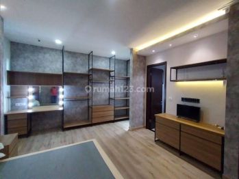 Full Furnish Dan Renov Disewakan Rumah Golf Island Pik 8x15