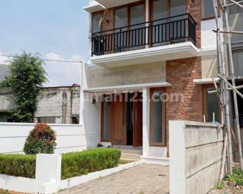 Jual Rumah Baru 2 Lantai di Cipayung Akses Mudah
