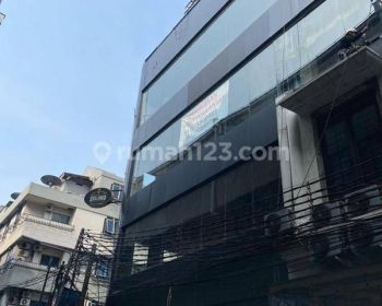 Ruko Gandeng Plonk only lt 3 dan lt 4 di Blok M cocok utk usaha gym, restoran