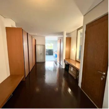 rumah kemang, Taman bukit kemang