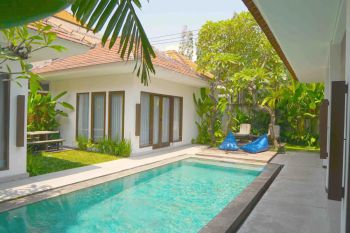 Monthly Rent 3 Bed Room Private Villa in Umalas  Kerobokan, Bali