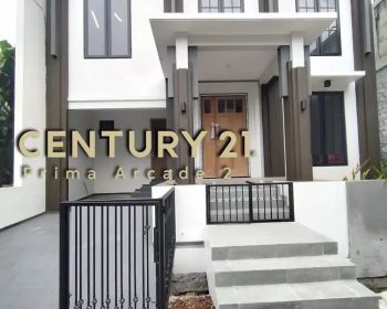 MALEO BINTARO SEKTOR 9 RUMAH SIAP HUNI PURI EMERALD DISCOVERY