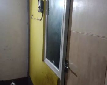 Kosan kamar mandi dalam boleh berkeluarga