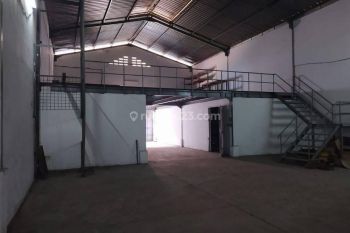 Dijual Gudang Kayu Besar, Kapuk Kamal, Jakarta Utara