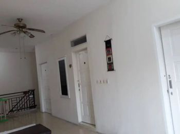 Kos Wanita AMBEN (Aman, BErsih, Nyaman)