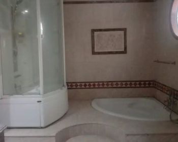 Dijual Rumah Siap Huni Posisi Hook Halaman Luas Ada Private Pool