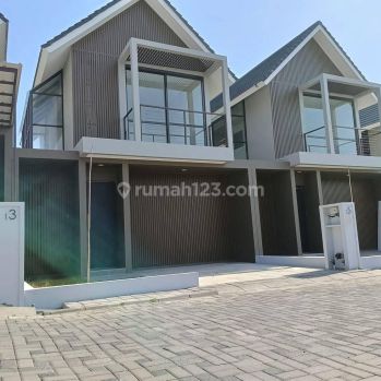 For Rent House With Club House One Gate Sytem Jimbaran