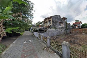 Hanya 50 Meter Jl. Pandanaran, Tanah Barat Jakal Km. 12 Dekat Uii