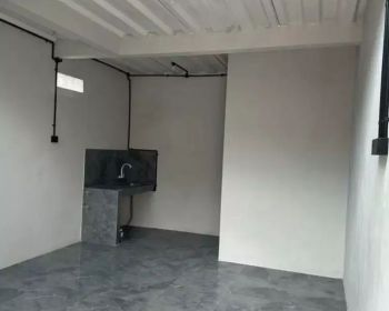 Di sewakan Rumah dua Lantai