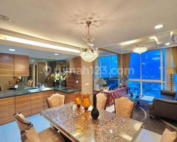 Apartemen Via Ciputra World 3 BR Furnished Bagus