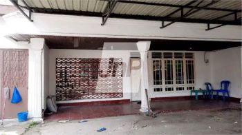 Rumah 5 Kamar Tidur di Jl Sei Asahan, Medan