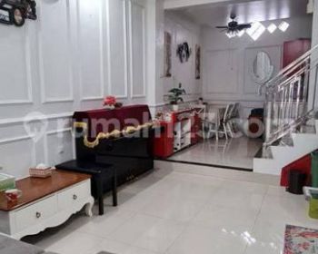 Disewakan Rumah Tangerang Kota Cluster Kaisar Mansion