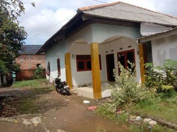 Di jual rumah uk 12 X 10