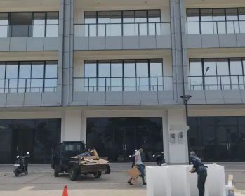 Disewakan Ruko Ebony Golf island posisi pinggir jalan