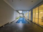 thumbnail-modern-elegant-house-with-private-pool-in-kebayoran-baru-4