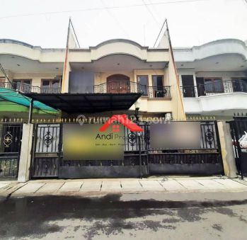 Rumah bagus Siap huni Lokasi strategis di Taman Ratu(TR92)