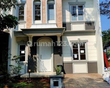 RUMAH DISEWA ,AZURA, KT 3 , AC, WA, NO COBROKE , BSD