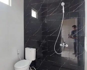 Rumah siap huni 2 lantai tanpa dp