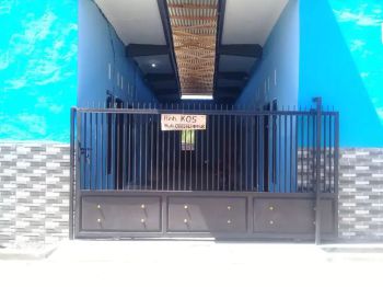 KOS KAMAR MANDI DALAM