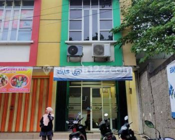 Ruko 2 Lantai strategis di Rangkapan Jaya, Depok