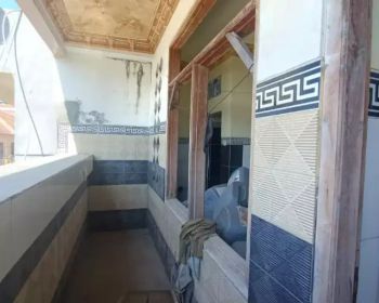 Dijual Kos Bangunan Baru Classic 3 Lantai Dekat Univ.WK Dukuh Kupang