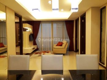 Apartemen St Moritz New Royal 90m