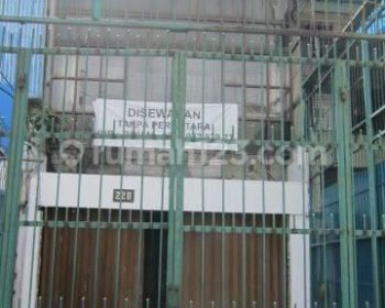 Disewakan Ruko Pinangsia, Cocok Untuk Usaha, Lokasi Strategis