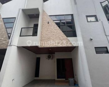 Rumah SHM 4 Lantai Rawamangun Utan Kayu Manis Matraman Jakarta