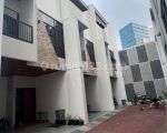 thumbnail-rumah-shm-4-lantai-rawamangun-utan-kayu-manis-matraman-jakarta-7